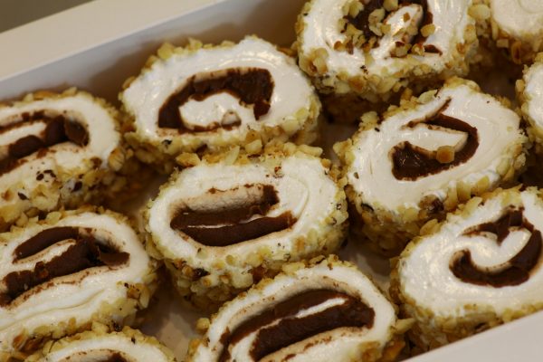 Fındık Kaplamalı Çikolatalı Lokum