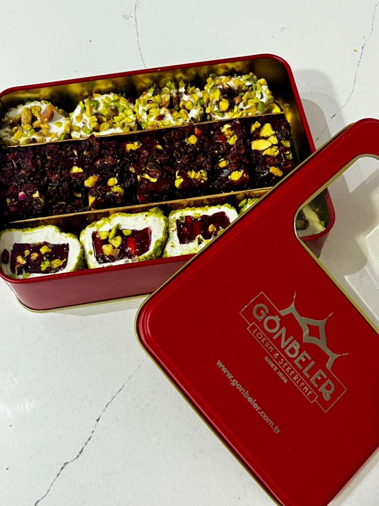 Gönbeler Karışık Saray Lokumları Pencereli Metal Premium Kutu