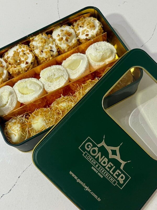 Gönbeler Karışık Kaymaklı Lokum Pencereli Teneke Premium Kutu