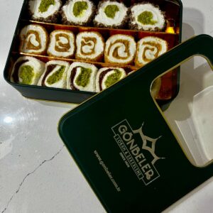 Gönbeler Karışık Special Lokum Pencereli Metal Premium Kutu